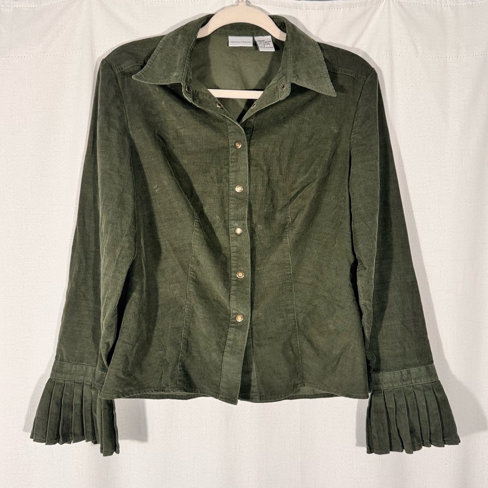 Vintage Newport News Green Corduroy Button-Up Top
